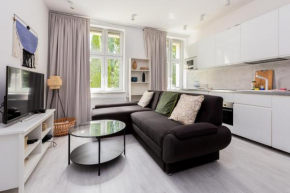 Twarda Stylish Apartment